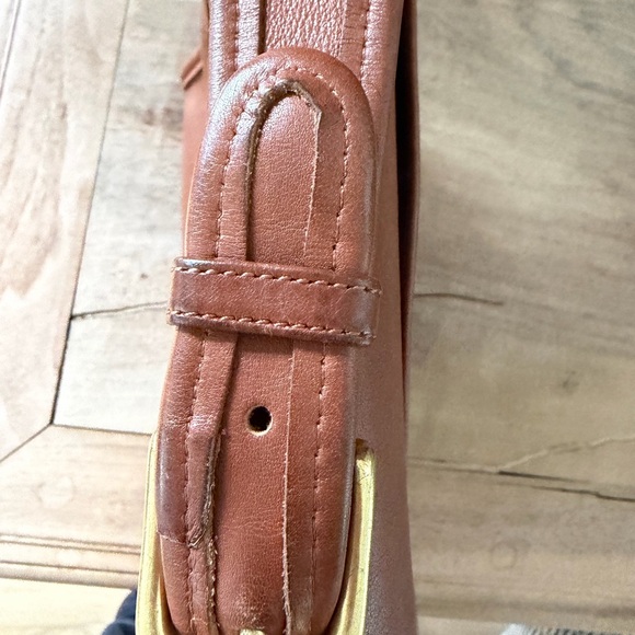 Coach legacy Shelburne Bag - Picture 14 of 15